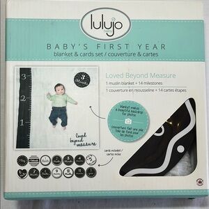 Lulujo Baby's First Year Blanket & Cards Set